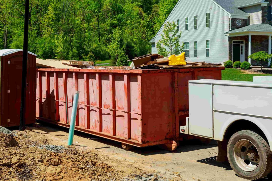 1746258399835-garbage-containers_zcL0jLe1i